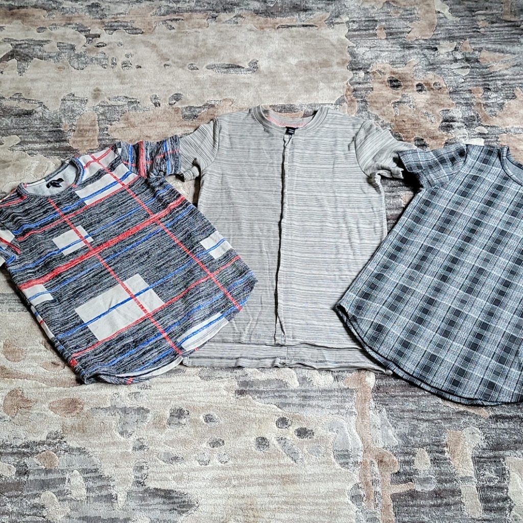 Bundle Of 3 Art Class Brand Size Medium Tops Bundle Of 3 Art Class Brand Size Medium Tops
